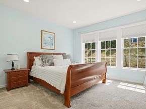 8 Jackson Dr 8, Upton MA 01568