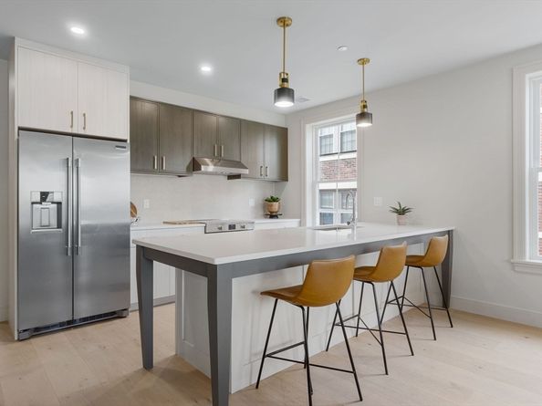 59 Spear St. 401, Quincy MA 02169