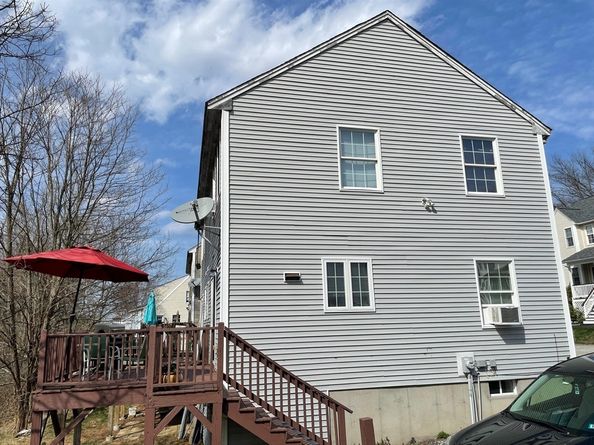 476 Plantation St, Worcester MA 01605