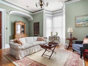 108 Pembroke St, Boston MA 02118