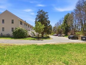 46 Willow Ridge Dr 46, Bridgewater MA 02324