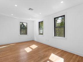 7 Garden Rd, Wellesley MA 02481