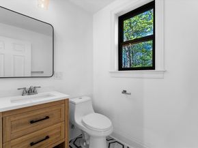 7 Garden Rd, Wellesley MA 02481