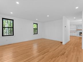 7 Garden Rd, Wellesley MA 02481