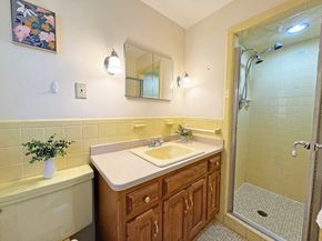 43 Sherburn Cir, Weston MA 02493