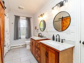 220 Crescent St, Rockland MA 02370