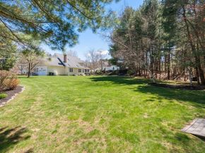 6 Berkshire St, Norfolk MA 02056