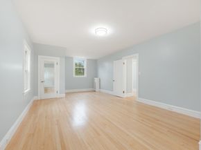 320 Quinobequin Rd, Newton MA 02468