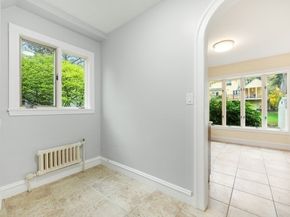 320 Quinobequin Rd, Newton MA 02468