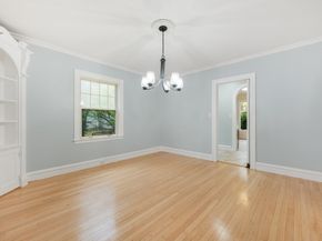 320 Quinobequin Rd, Newton MA 02468