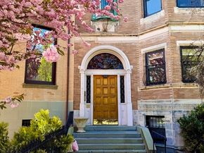 414 Beacon St PH4, Boston MA 02115