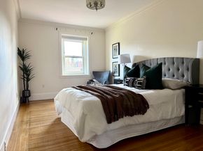 414 Beacon St PH4, Boston MA 02115