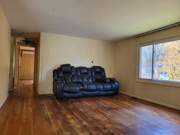 28 Dodge Road, Boston MA 02136