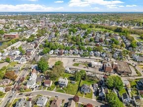 3 Southwick Rd, Peabody MA 01960