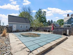 3 Southwick Rd, Peabody MA 01960