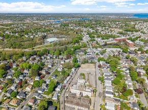 3 Southwick Rd, Peabody MA 01960