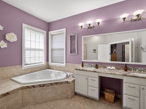 23 Woodsong, Plymouth MA 02360