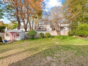 423 Bedford St, Lexington MA 02420