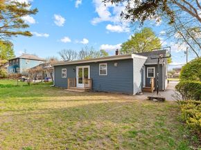 423 Bedford St, Lexington MA 02420