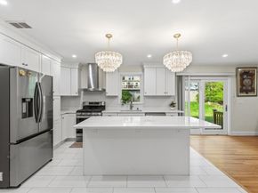 423 Bedford St, Lexington MA 02420