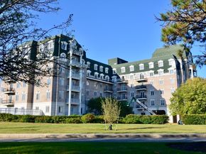 100 Marina Dr 418, Quincy MA 02171