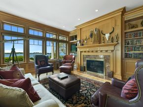 5 Bare Cove Ln, Hingham MA 02043