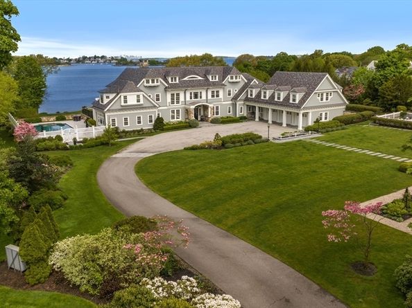 5 Bare Cove Ln, Hingham MA 02043
