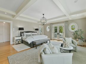 5 Bare Cove Ln, Hingham MA 02043