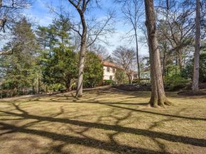 342 Warren St, Brookline MA 02445