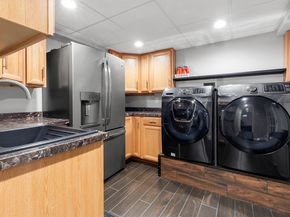 21 Leggs Hill Road, Marblehead MA 01945