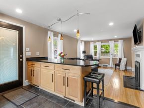 21 Leggs Hill Road, Marblehead MA 01945