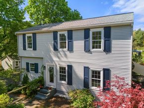 1814 Main St, Concord MA 01742