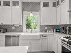 1814 Main St, Concord MA 01742