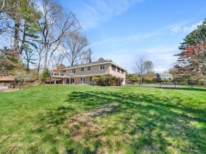 14 October Ln, Weston MA 02493