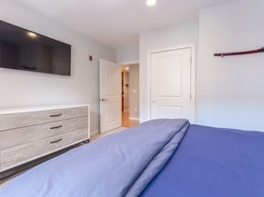 16 Miner St 306, Boston MA 02215