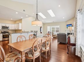 117 Rogerson Xing 117, Uxbridge MA 01569