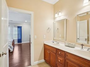 117 Rogerson Xing 117, Uxbridge MA 01569