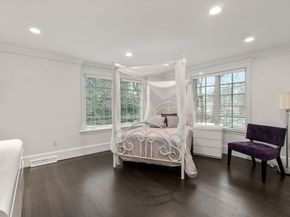 11 Mosley Road, Newton MA 02459