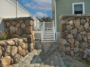 15 Clark Rd, Ipswich MA 01938