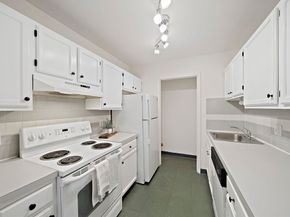 76 Elm St 114, Boston MA 02130