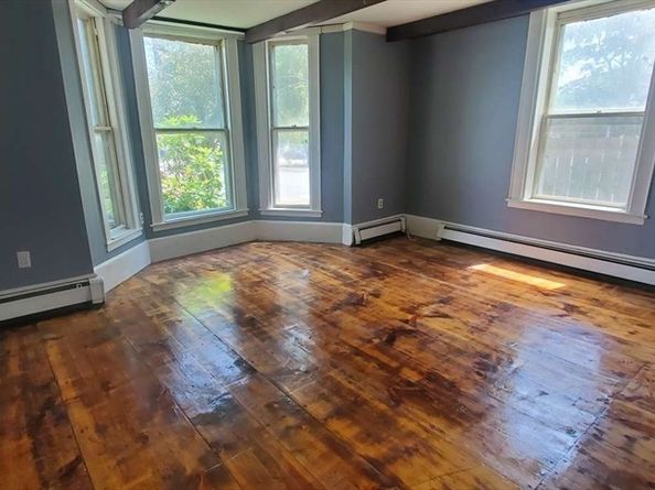 10-12 School Sq., Winchendon MA 01368