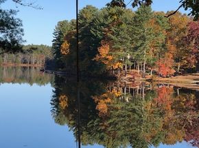 99 Lakeshore Dr, Spencer MA 01562