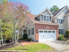 900 Lynnfield St. 1, Lynnfield MA 01940
