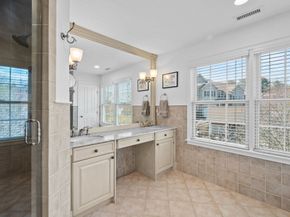900 Lynnfield St. 1, Lynnfield MA 01940