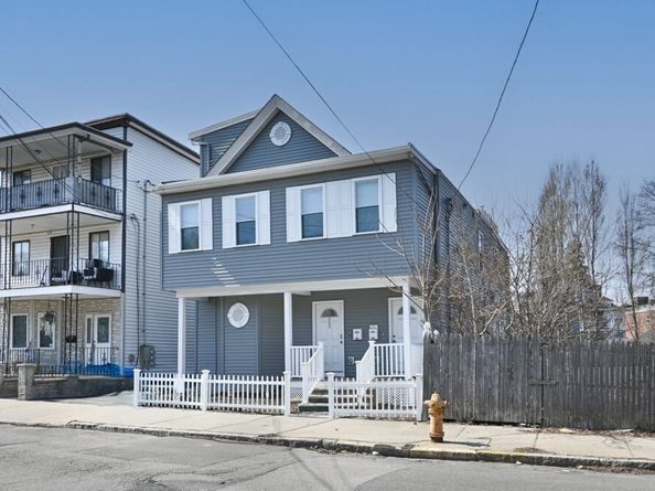 583 Main Street 583, Medford MA 02155