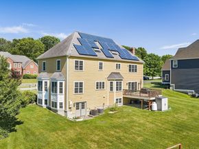 217 Magill Dr, Grafton MA 01519