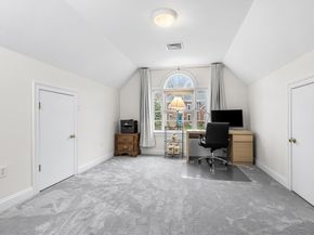 217 Magill Dr, Grafton MA 01519