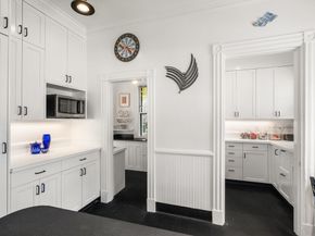 6 Mercer Circle, Cambridge MA 02138