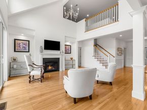 23 Woodmere Drive 13, Milton MA 02186