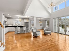 23 Woodmere Drive 13, Milton MA 02186